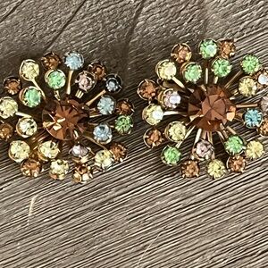 Vintage Glowers Uranium Multi-Color Crystal starburst clip Earrings mid-century